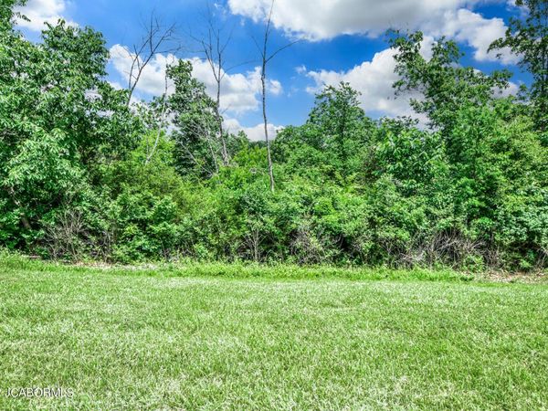 3605 CODY DRIVE, Jefferson City, MO 65109