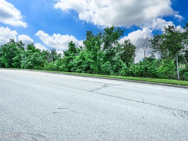 3609 CODY DRIVE, Jefferson City, MO 65109