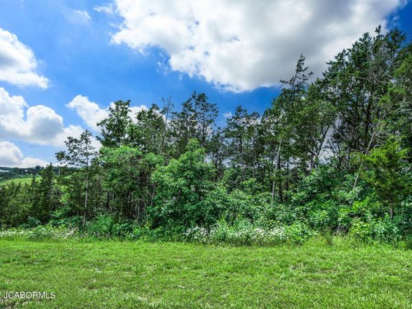 3616 CODY DRIVE, Jefferson City, MO 65109