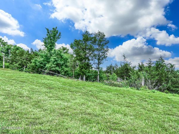 3617 CODY DRIVE, Jefferson City, MO 65109