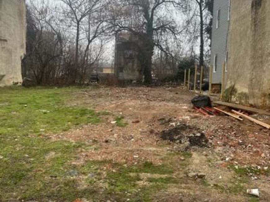 1825 N Van Pelt Street, Philadelphia, PA 19121 Main Photo