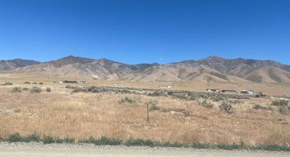 9415 Zaring Avenue, Winnemucca, NV 89445 Photo