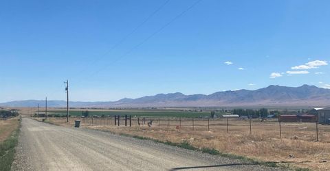 9415 Zaring Avenue, Winnemucca, NV 89445 Photo