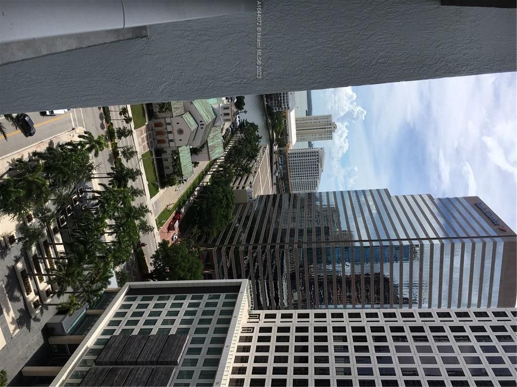 55 SE 6 St, Unit 2006, Miami, FL 33131 Photo