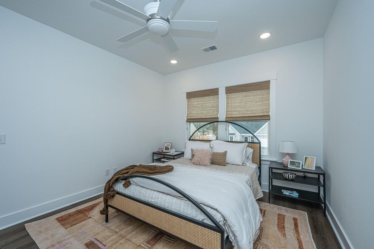 15 Darby Meadow Lane Photo 33