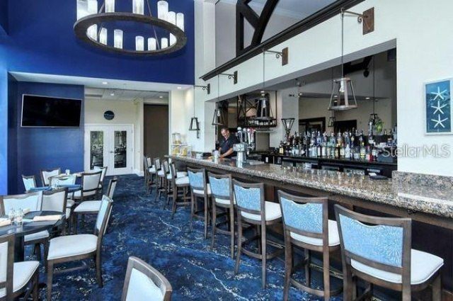 9611 Castle Point Drive, Unit 916, Sarasota, FL 34238 Photo