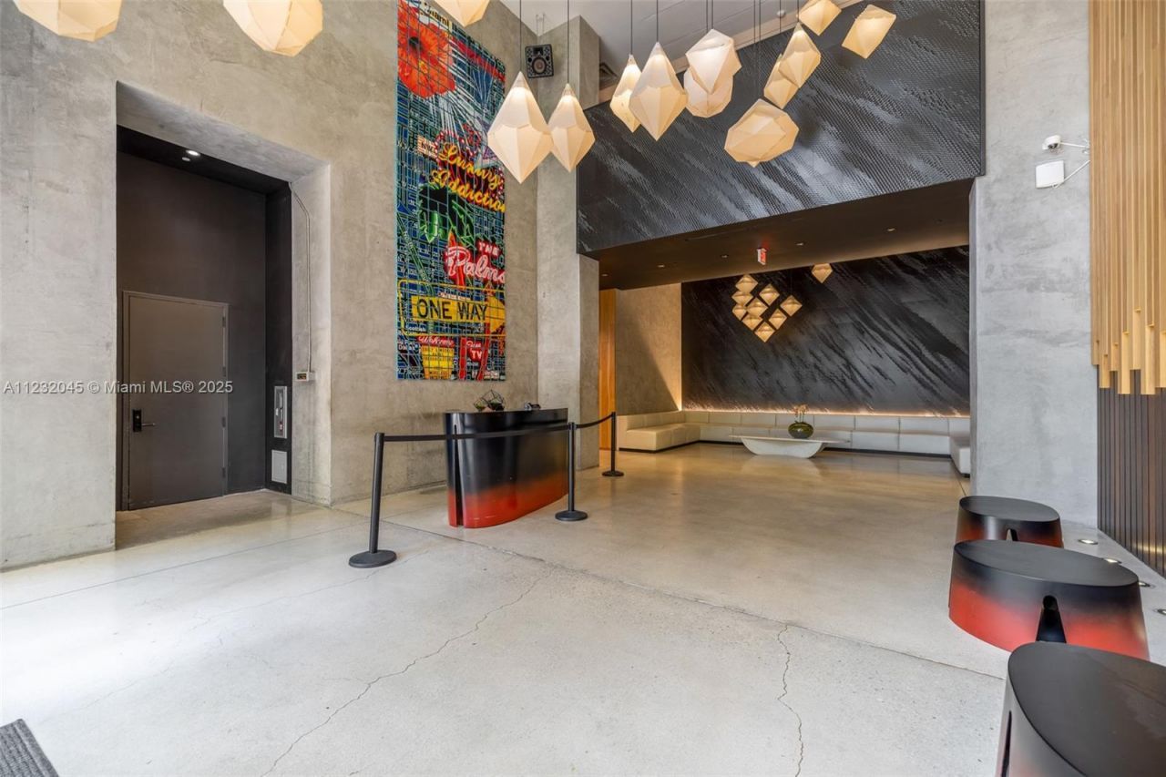 151 SE 1st St, Unit 809, Miami, FL 33131 Photo