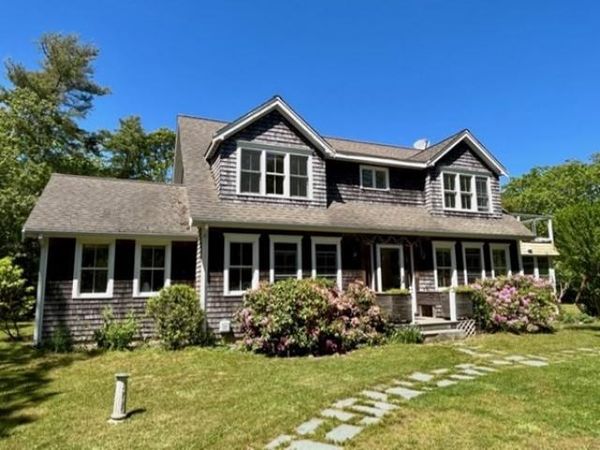 2 Paddock Circle Ch210, Chilmark, MA 02535