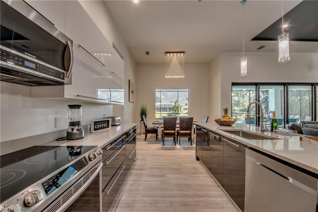 1502 SW 28th St, Cape Coral, FL 33914 Photo