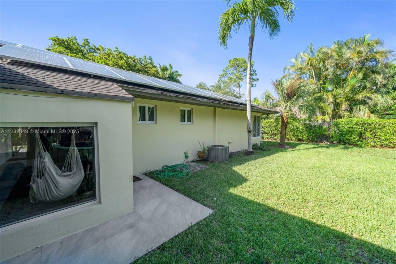 7544 SW 78th Ter, Miami, FL 33143 Photo