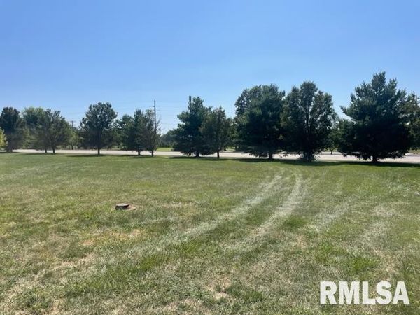Lot 5 EASTLAND Court, Carlinville, IL 62626