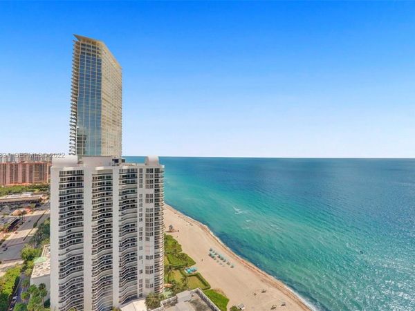16699 COLLINS AV, Unit 3105, Sunny Isles Beach, FL 33160
