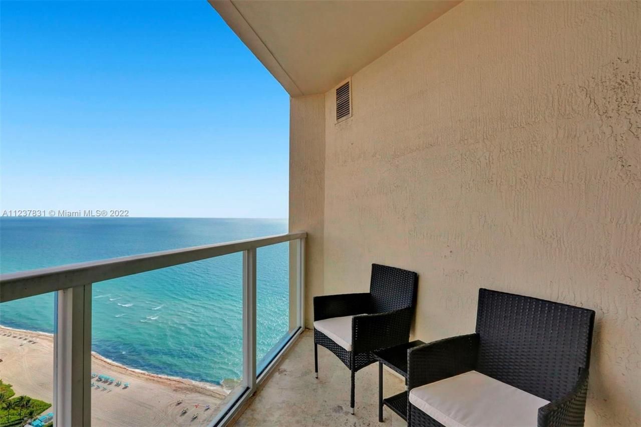 16699 Collins Av, Unit 3105, Sunny Isles Beach, FL 33160 Photo
