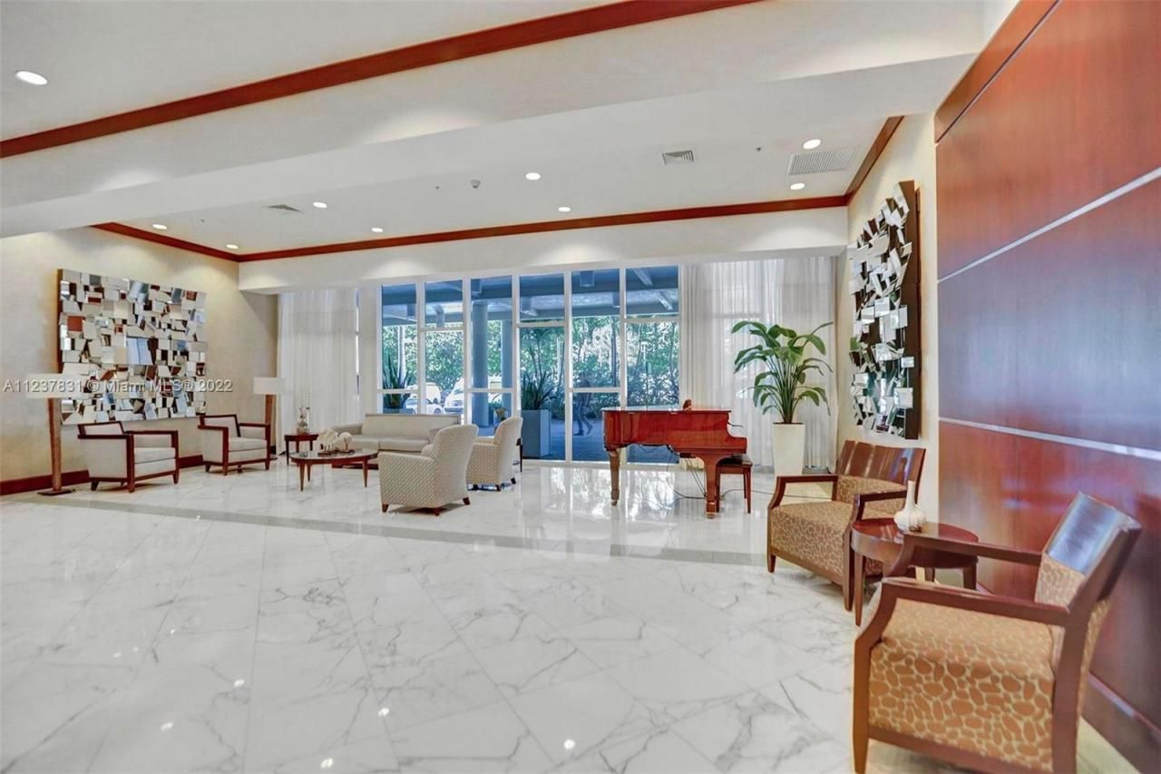 16699 Collins Av, Unit 3105, Sunny Isles Beach, FL 33160 Photo