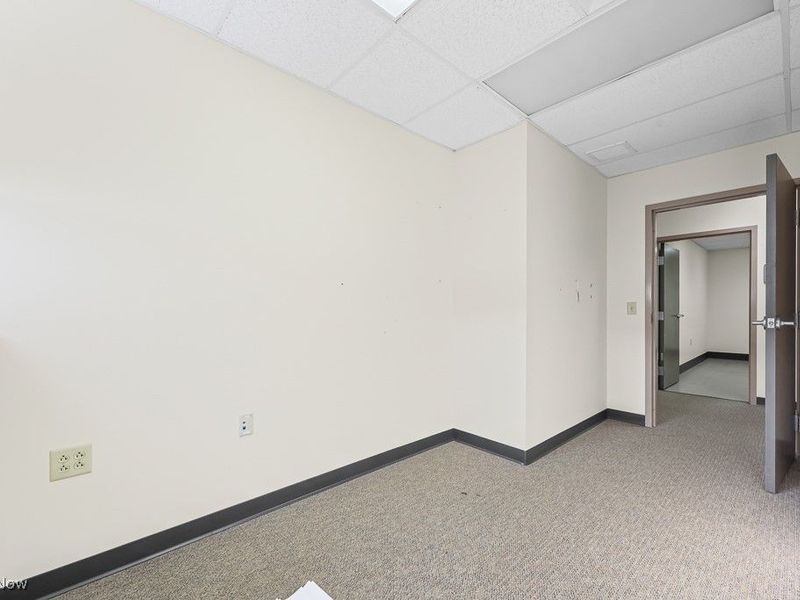 885 S Sawburg Avenue, Unit 101, Alliance, OH 44601 Photo 29