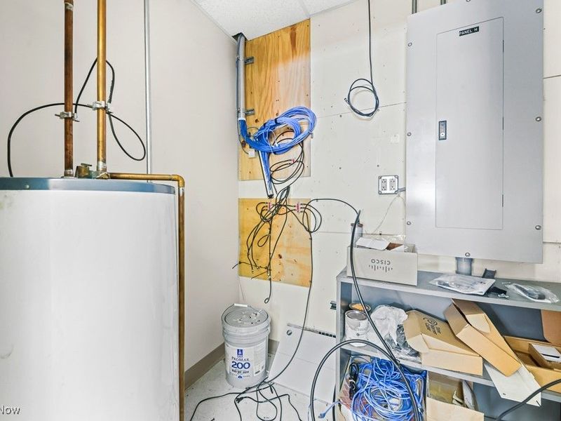 885 S Sawburg Avenue, Unit 101, Alliance, OH 44601 Photo 5