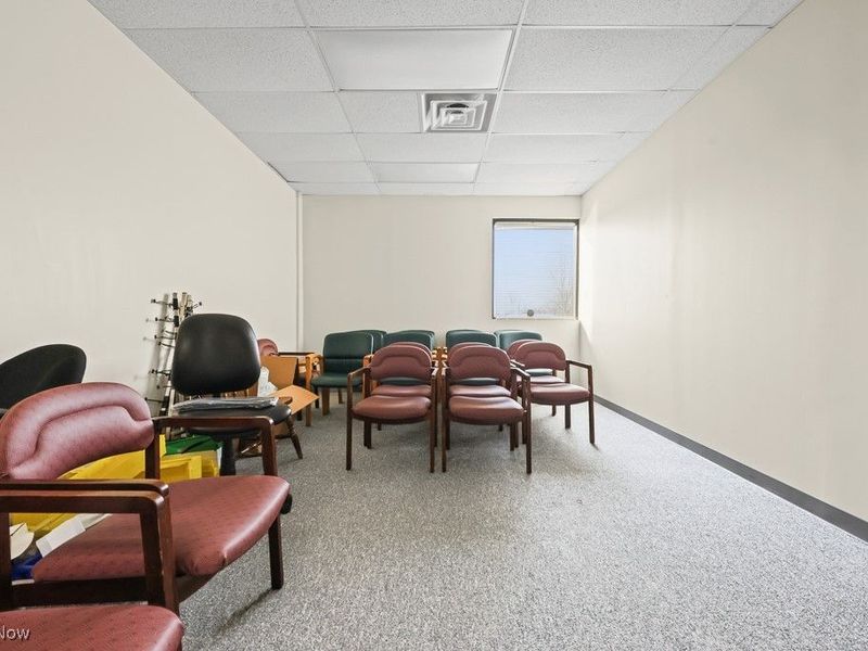 885 S Sawburg Avenue, Unit 110, Alliance, OH 44601 Photo 12