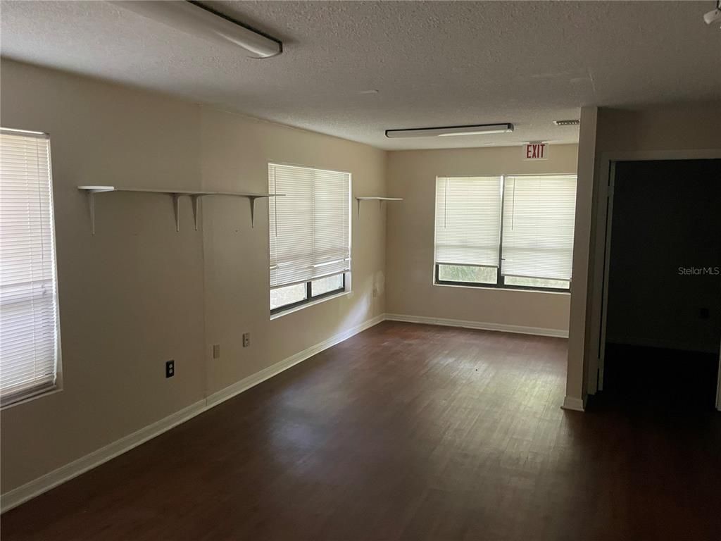 10252 SE Us Highway 441, Belleview, FL 34420 Photo