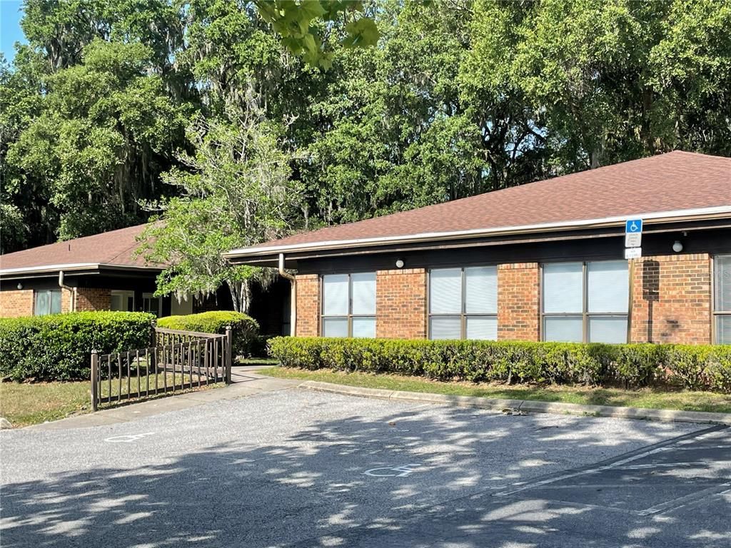 10252 SE Us Highway 441, Belleview, FL 34420 Photo