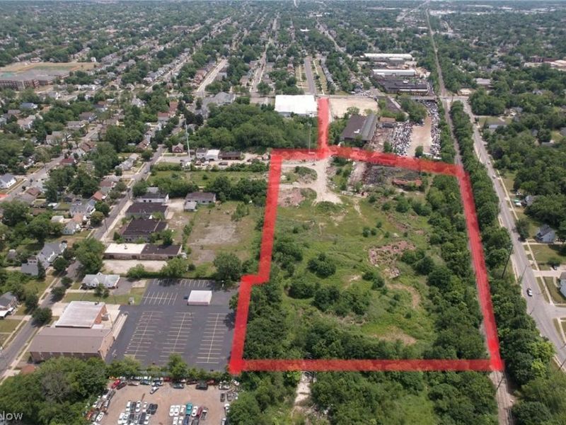 4010 E 116th Street, Cleveland, OH 44105 Photo 3