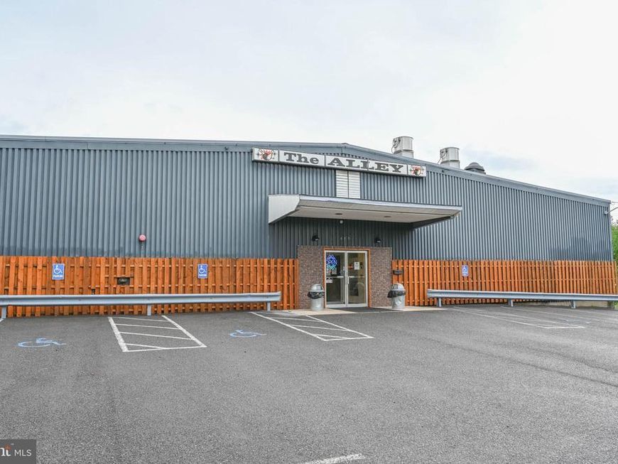 499 Oakland Drive, Oakland, MD 21550 Main Photo