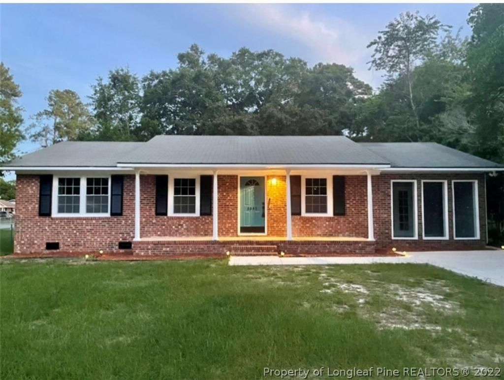 5895 Columbine Road, Fayetteville, NC 28306 Main Photo