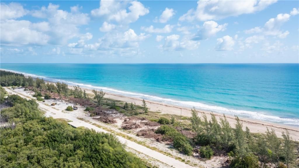 4372 Diamond Shores Way, Hutchinson Island, FL 34949 Photo