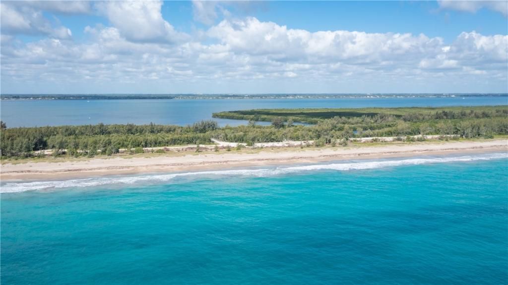 4372 Diamond Shores Way, Hutchinson Island, FL 34949 Photo