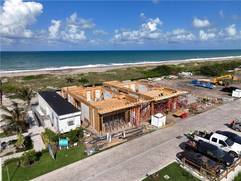 4372 Diamond Shores Way, Hutchinson Island, FL 34949 Photo