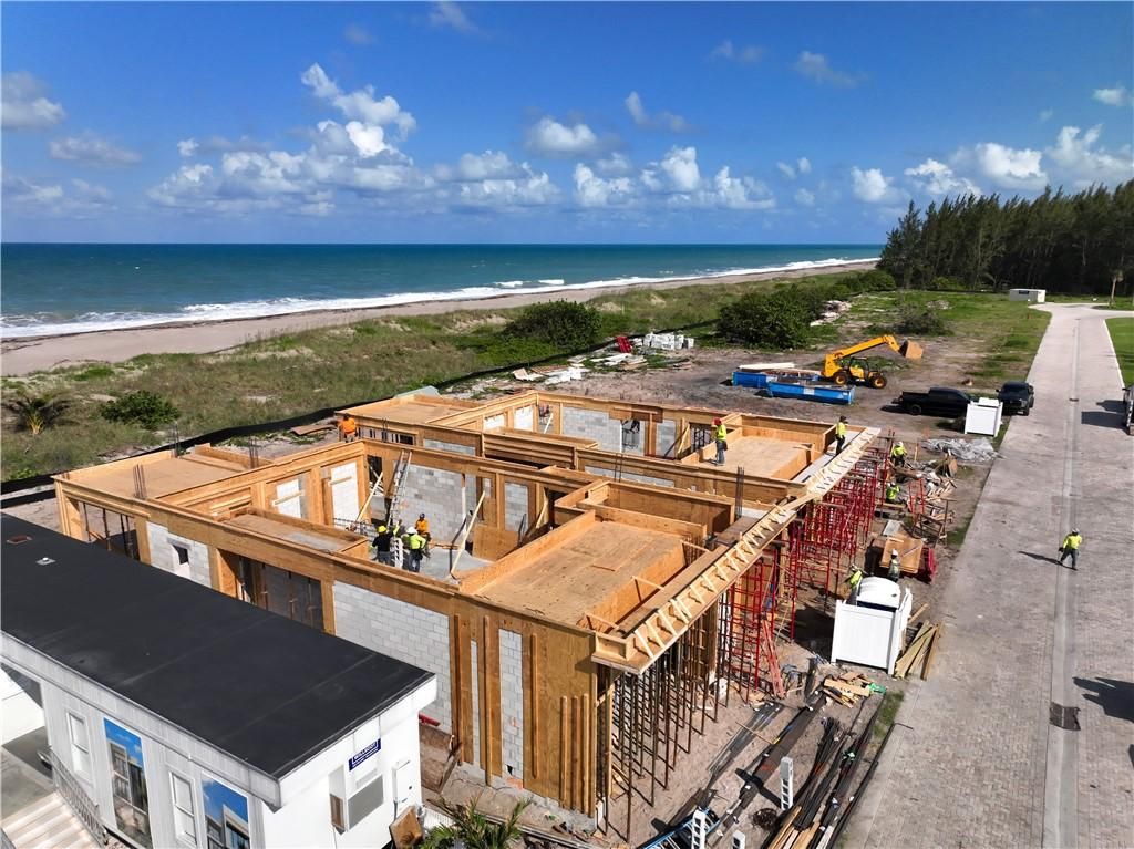 4372 Diamond Shores Way, Hutchinson Island, FL 34949 Photo