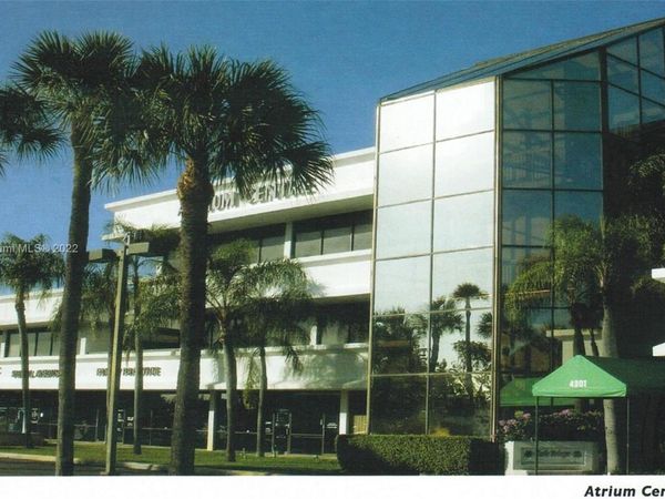 4801 S University Dr, Davie, FL 33328