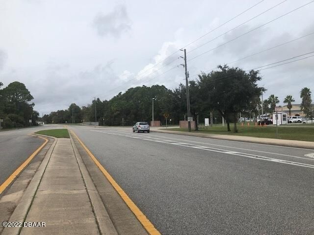 1070 10th Street, New Smyrna Beach, FL 32168 Photo