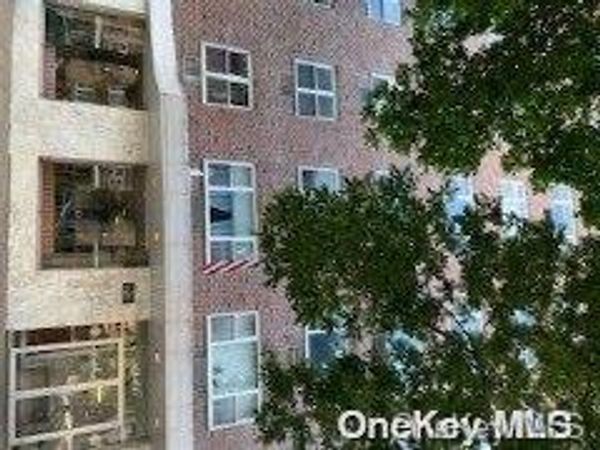 89-00 170th Street, Unit 7D, Jamaica, NY 11432