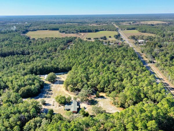 95 Brannon Drive, Freeport, FL 32439