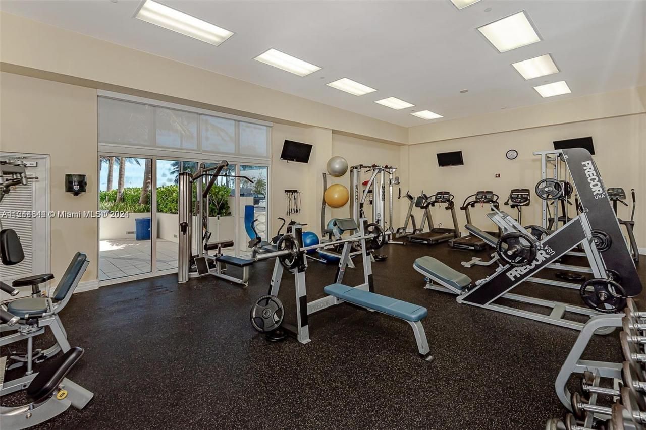 6917 Collins Ave, Unit 809, Miami Beach, FL 33141 Photo