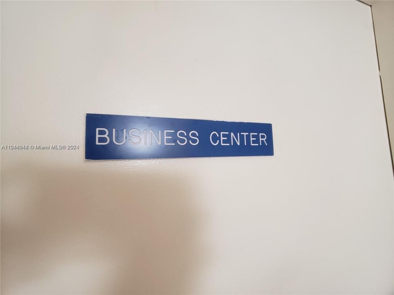 6917 Collins Ave, Unit 809, Miami Beach, FL 33141 Photo