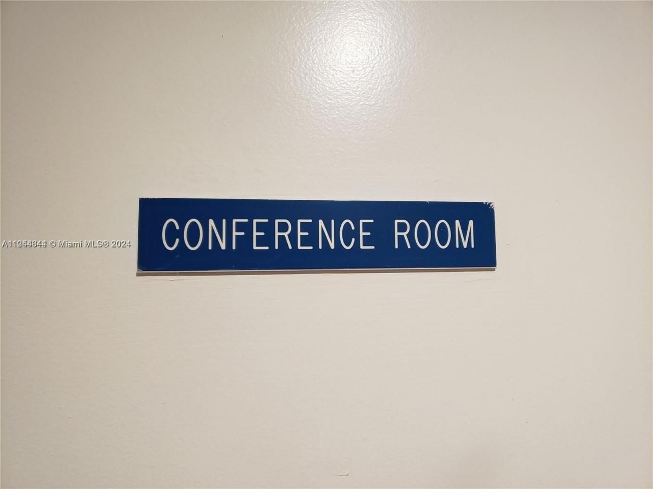 6917 Collins Ave, Unit 809, Miami Beach, FL 33141 Photo