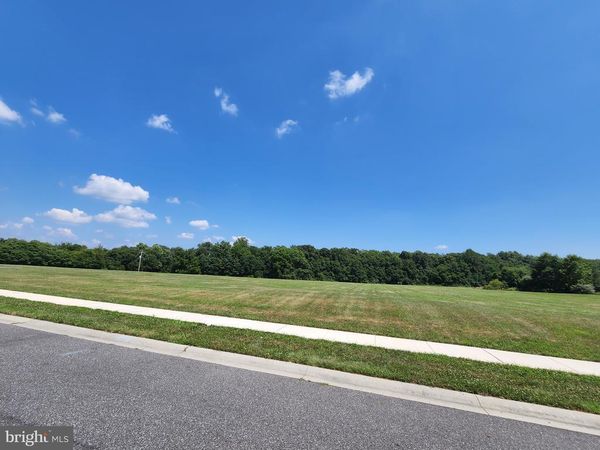 100 KARINS BOULEVARD, TOWNSEND, DE 19734