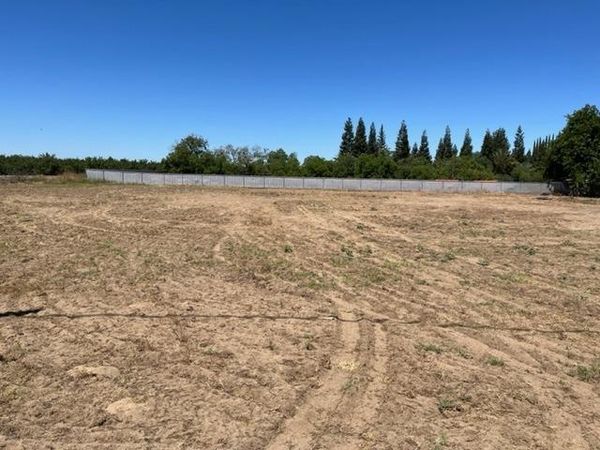 Bent Rd, Modesto, CA 95357
