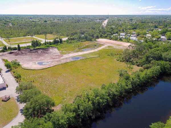 3830 Clyde Morris Boulevard, Port Orange, FL 32129