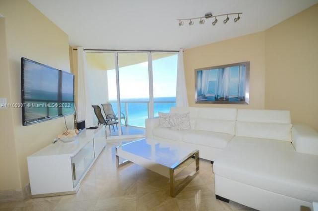 16699 Collins Ave, Unit 1509, Sunny Isles Beach, FL 33160 Photo