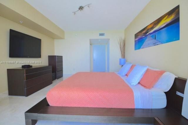 16699 Collins Ave, Unit 1509, Sunny Isles Beach, FL 33160 Photo