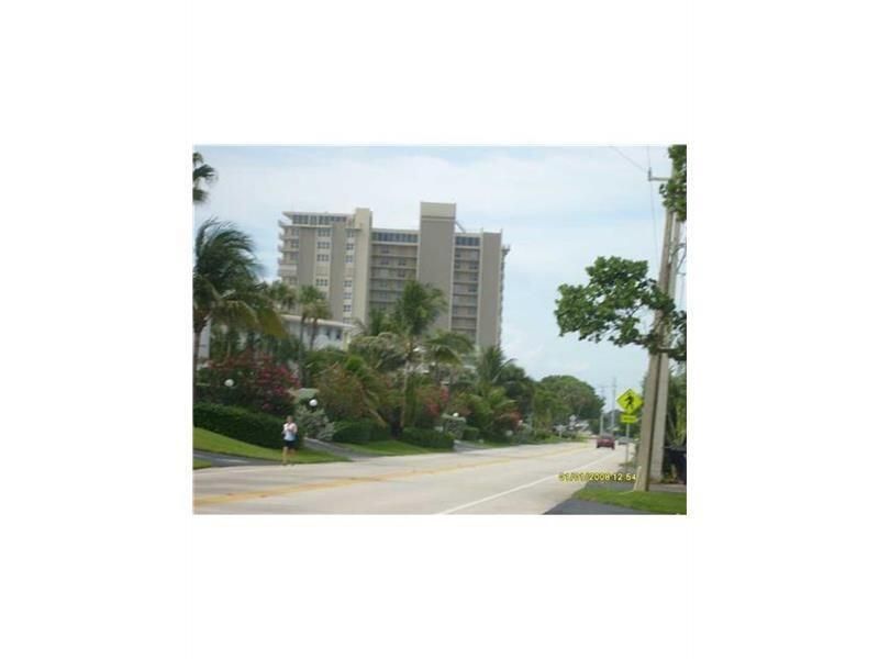 1021 Hillsboro Mile, Unit 204, Hillsboro Beach, FL 33062 Photo
