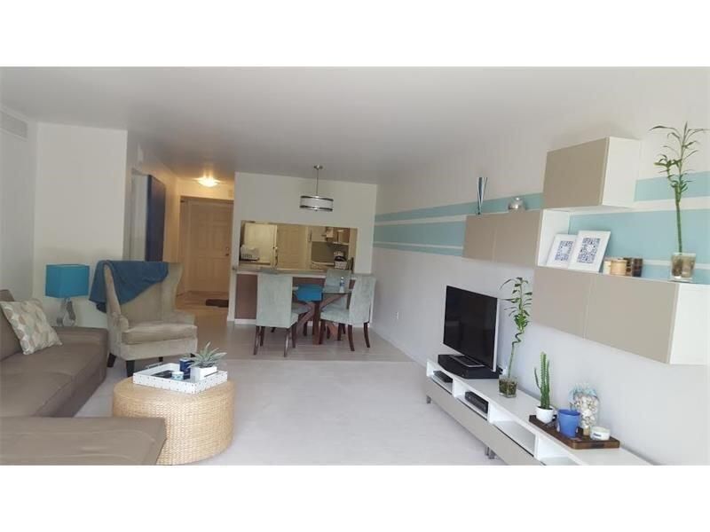 1021 Hillsboro Mile, Unit 204, Hillsboro Beach, FL 33062 Photo