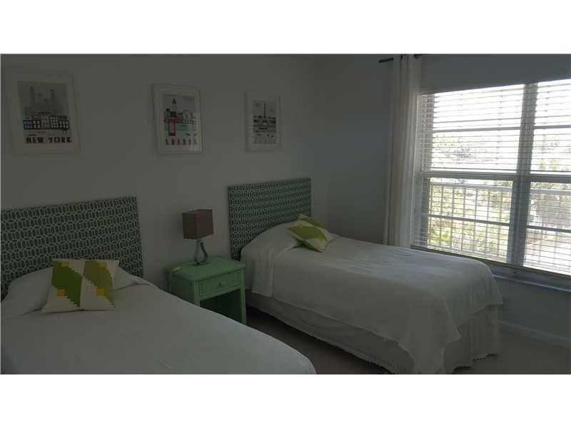 1021 Hillsboro Mile, Unit 204, Hillsboro Beach, FL 33062 Photo