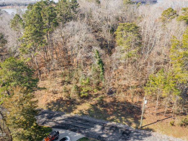 374 Chelaque Way, Mooresburg, TN 37811