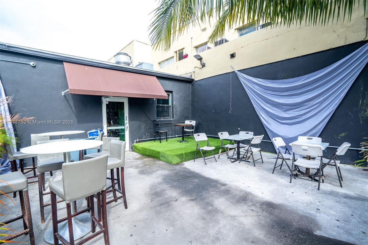 1750 NW 7th St, Miami, FL 33125 Photo