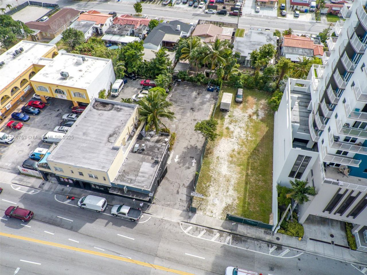 1750 NW 7th St, Miami, FL 33125 Photo