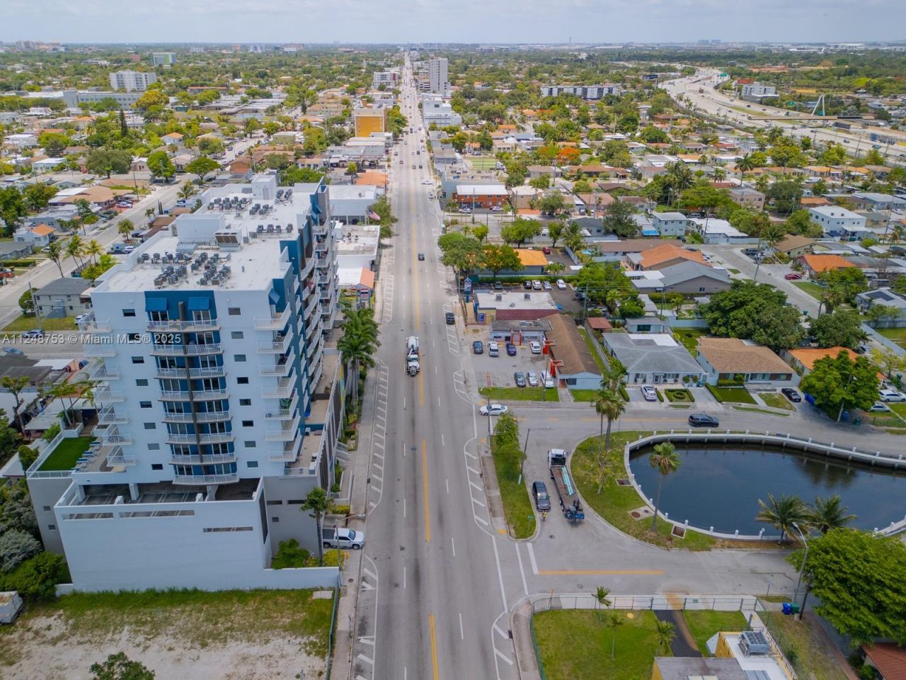 1750 NW 7th St, Miami, FL 33125 Photo