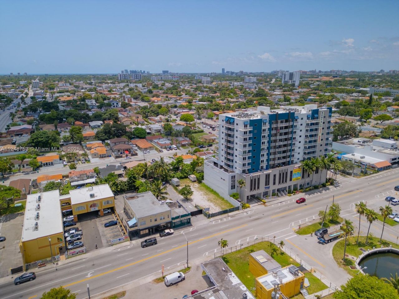 1750 NW 7th St, Miami, FL 33125 Photo